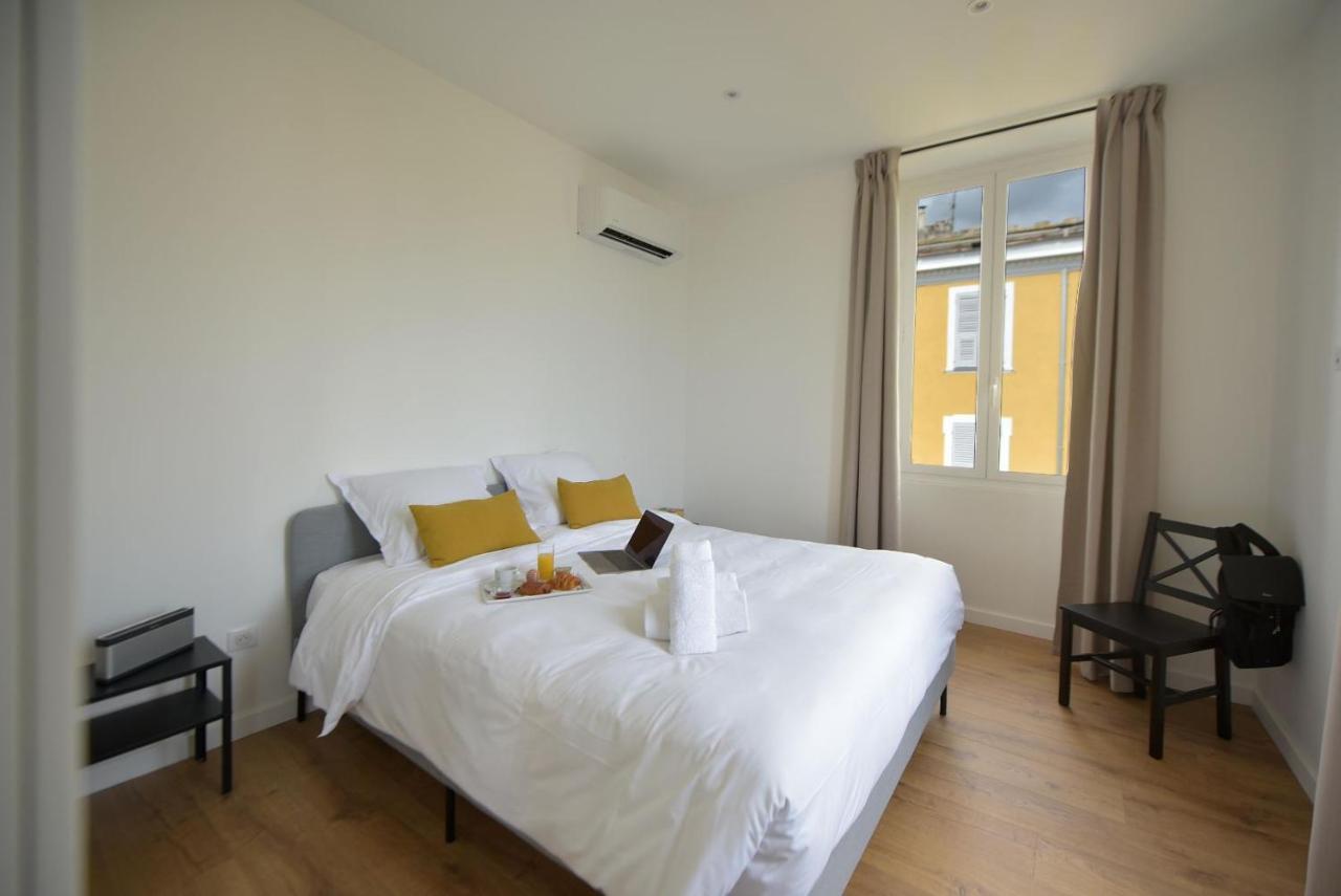 Hotel Continental Bastia  Exterior photo